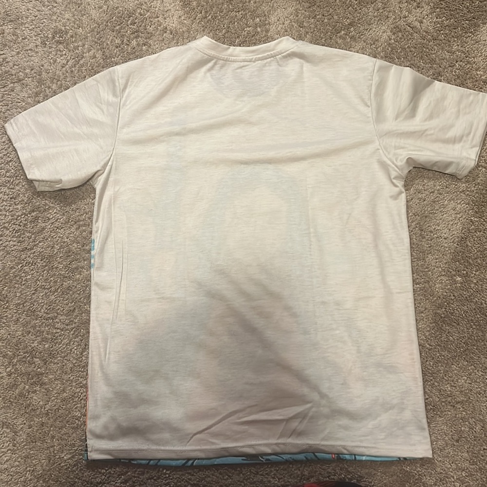 Graphic tee - Picture 2 of 2